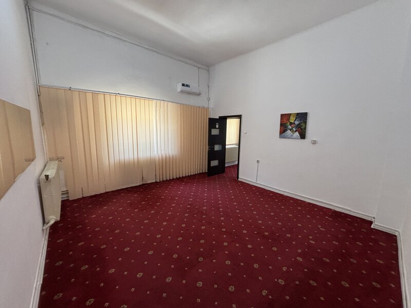 Vatra Luminoasa - Piata Muncii   Casa individuala P+M